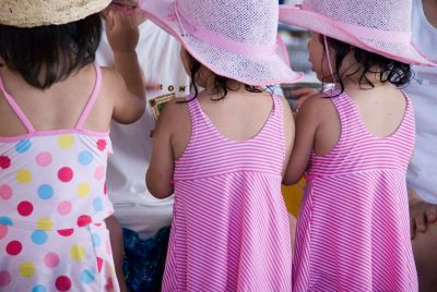 広い園庭での外遊びや体力作り・挨拶などを大切にしている幼稚園