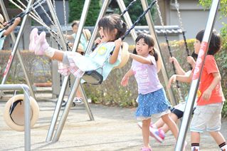 こども達全員のお名前と顔を覚えられるくらい小規模でこじんまりとした幼稚園