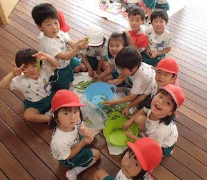 戸外あそびや自然との触れ合いを大切にしている社会福祉法人の保育園